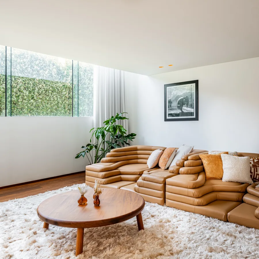 Salon met Terrazza bank en kunstfoto